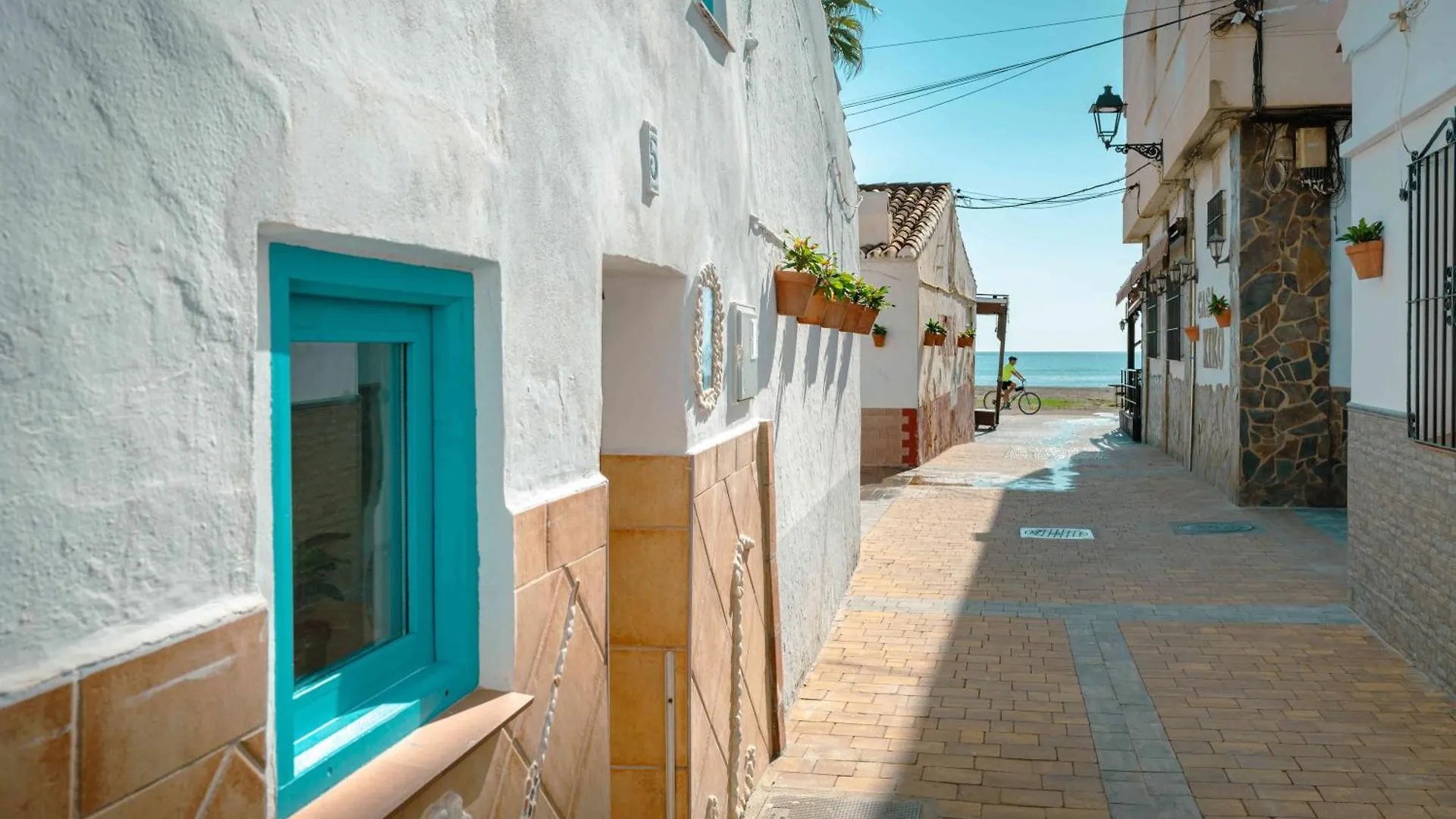 Casita En Barrio De Pescadores Rincon de la Victoria Spain